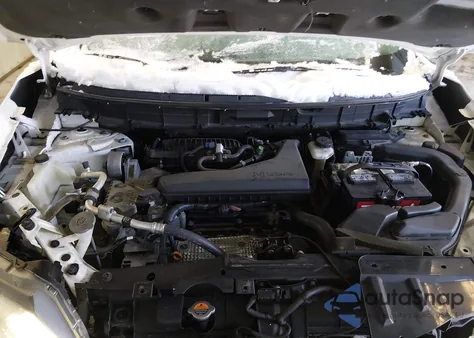 2014 Nissan Rogue Sv z USA, uszkodzony, nr VIN 5N1AT2MK6EC811435